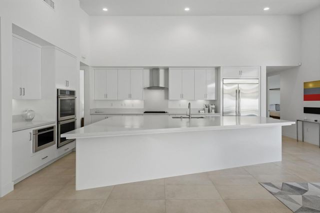 551 Polaris Court, Palm Springs, CA 92264