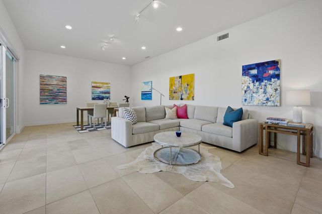 551 Polaris Court, Palm Springs, CA 92264