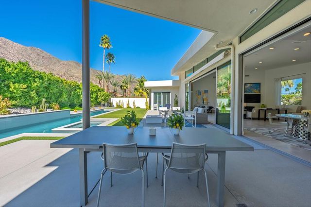 551 Polaris Court, Palm Springs, CA 92264