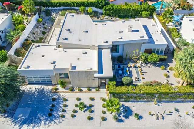 551 Polaris Court, Palm Springs, CA 92264