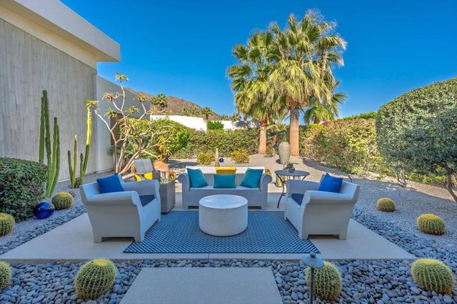 551 Polaris Court, Palm Springs, CA 92264