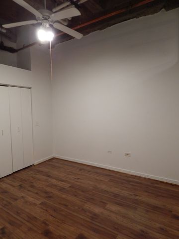 20 N State Street 406, Chicago, IL 60602