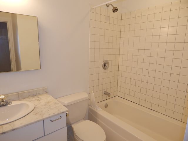 20 N State Street 406, Chicago, IL 60602