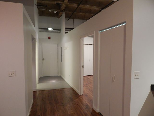 20 N State Street 406, Chicago, IL 60602