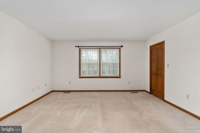 13220 SILLAMON RD, Goldvein, VA 22720