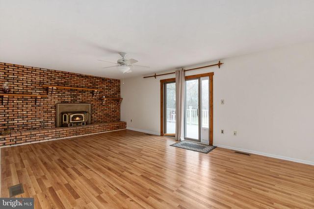 13220 SILLAMON RD, Goldvein, VA 22720