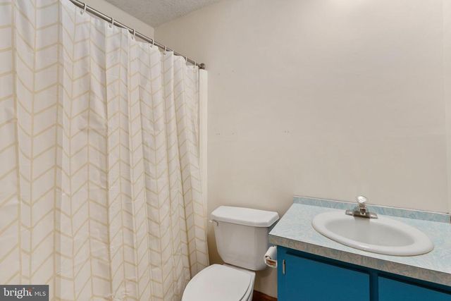 13220 SILLAMON RD, Goldvein, VA 22720