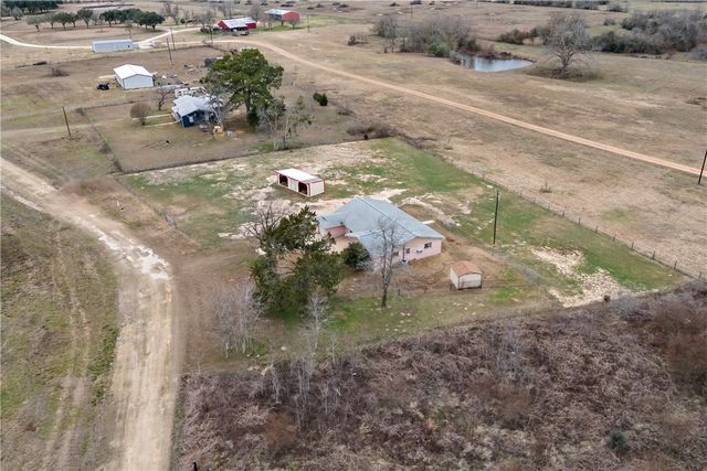 21205 Evans Lane, Washington, TX 77880