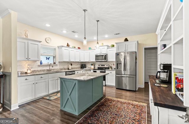 105 Bluff Oak Drive, Brooklet, GA 30415