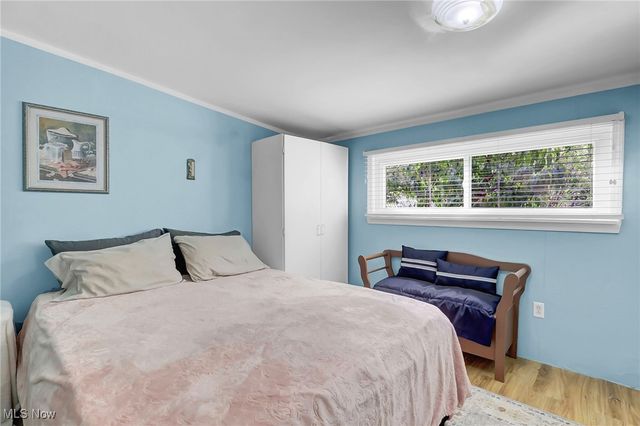 25255 Maple Ridge Road, North Olmsted, OH 44070