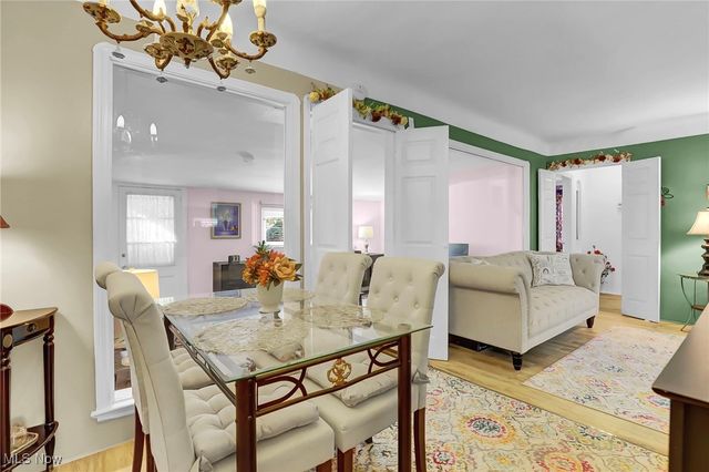 25255 Maple Ridge Road, North Olmsted, OH 44070