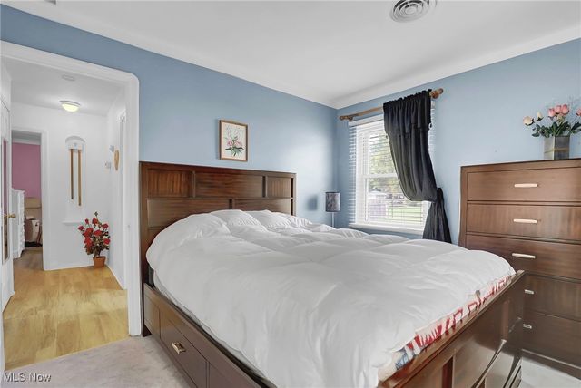 25255 Maple Ridge Road, North Olmsted, OH 44070