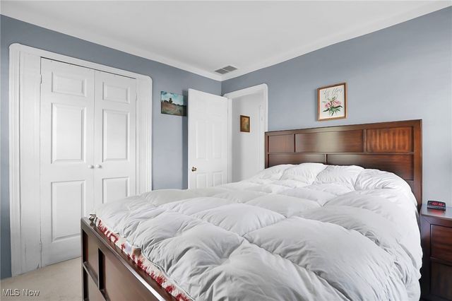 25255 Maple Ridge Road, North Olmsted, OH 44070