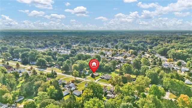 25255 Maple Ridge Road, North Olmsted, OH 44070