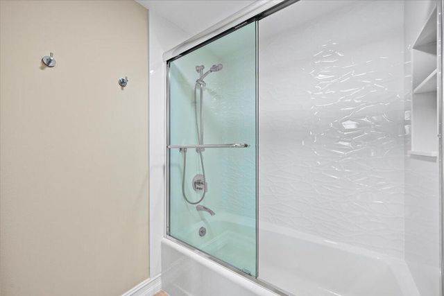 100 Lakeshore Drive 2156, North Palm Beach, FL 33408