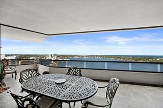 100 Lakeshore Drive 2156, North Palm Beach, FL 33408