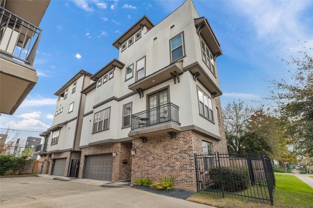 1615 Rosewood Street, Houston, TX 77004