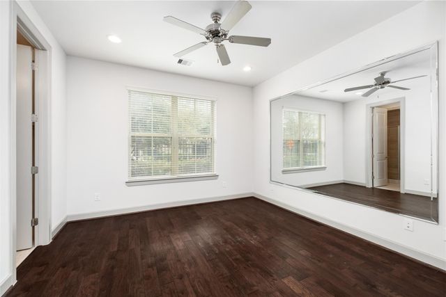 1615 Rosewood Street, Houston, TX 77004