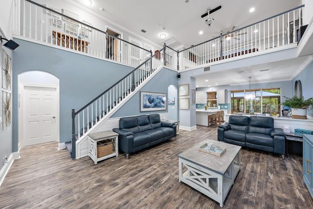 5919 SE Crooked Oak Avenue, Hobe Sound, FL 33455