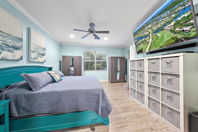 5919 SE Crooked Oak Avenue, Hobe Sound, FL 33455