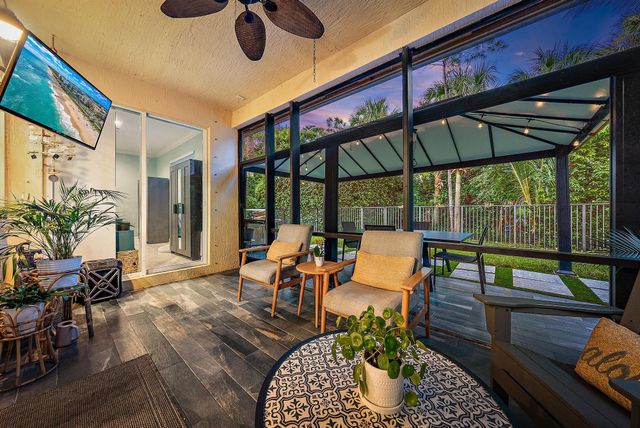 5919 SE Crooked Oak Avenue, Hobe Sound, FL 33455