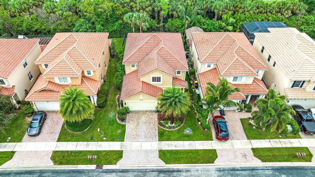 5919 SE Crooked Oak Avenue, Hobe Sound, FL 33455
