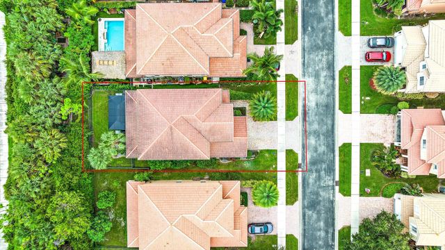 5919 SE Crooked Oak Avenue, Hobe Sound, FL 33455