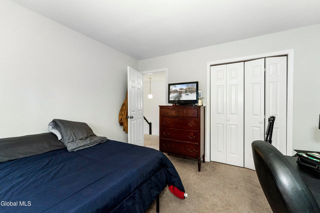 216 Harvard Road, Colonie, NY 12189