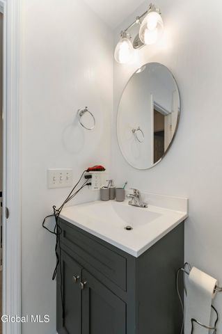 216 Harvard Road, Colonie, NY 12189