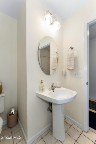 216 Harvard Road, Colonie, NY 12189