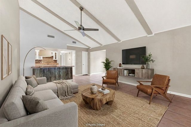 2655 Via Cordova, Carrollton, TX 75006