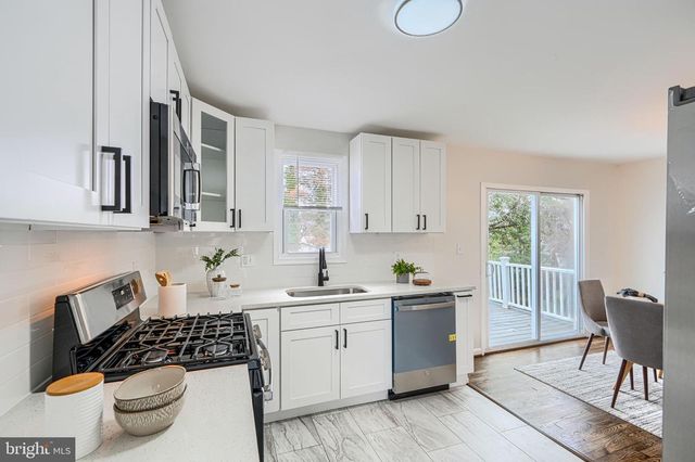 5845 WESTWOOD AVE, Baltimore, MD 21206