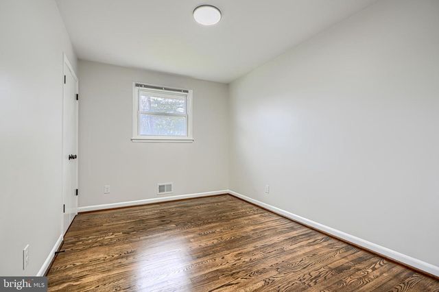 5845 WESTWOOD AVE, Baltimore, MD 21206