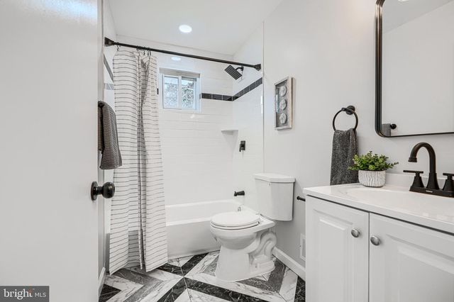 5845 WESTWOOD AVE, Baltimore, MD 21206