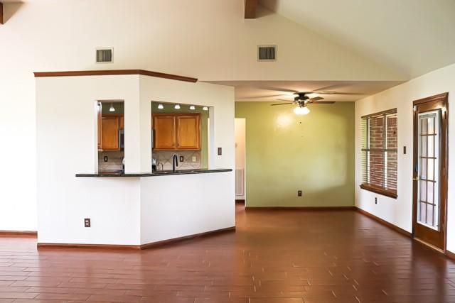 239 County Road 402, Danbury, TX 77534