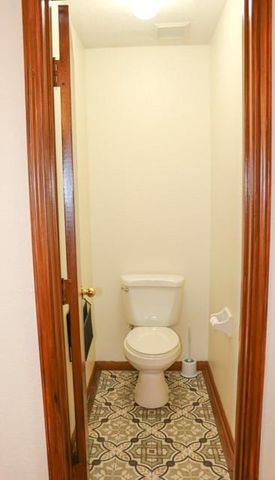 239 County Road 402, Danbury, TX 77534