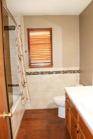 239 County Road 402, Danbury, TX 77534