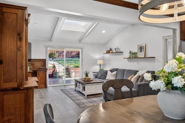 940 Perkins Ct, El Dorado Hills, CA 95762