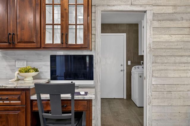 940 Perkins Ct, El Dorado Hills, CA 95762