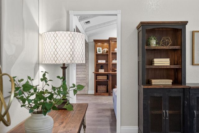 940 Perkins Ct, El Dorado Hills, CA 95762