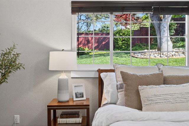 940 Perkins Ct, El Dorado Hills, CA 95762