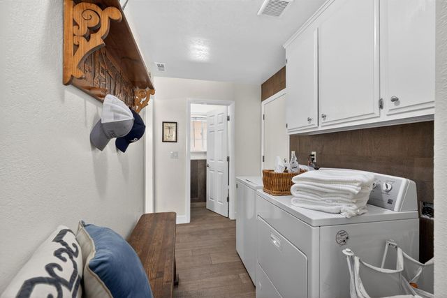 940 Perkins Ct, El Dorado Hills, CA 95762