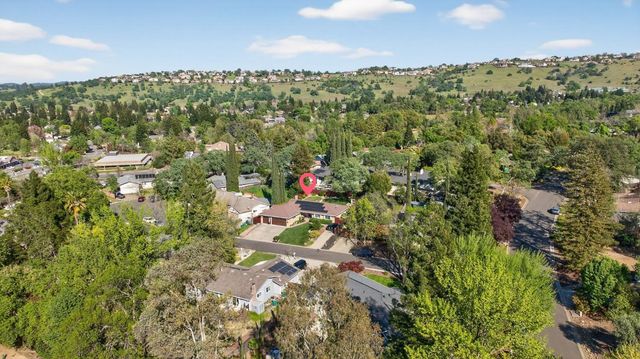 940 Perkins Ct, El Dorado Hills, CA 95762