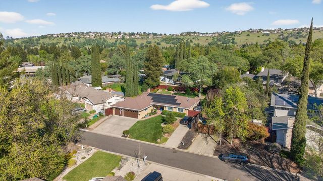 940 Perkins Ct, El Dorado Hills, CA 95762