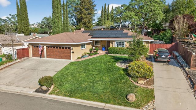 940 Perkins Ct, El Dorado Hills, CA 95762
