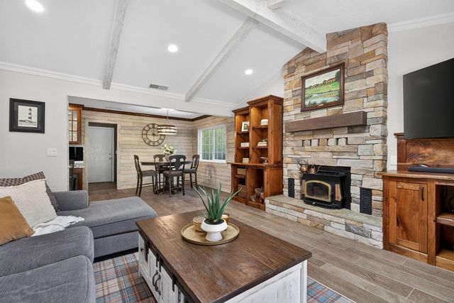 940 Perkins Ct, El Dorado Hills, CA 95762