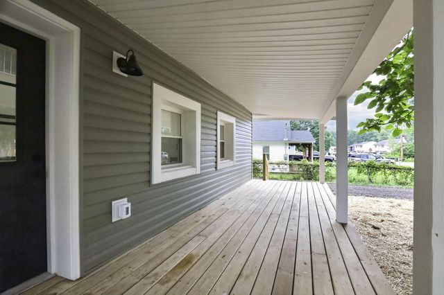 1240 Manor Drive, Columbus, OH 43232