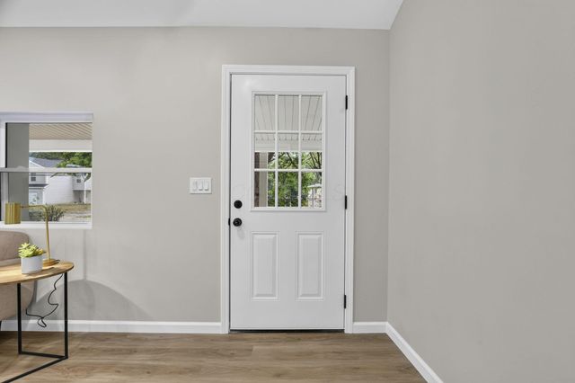 1240 Manor Drive, Columbus, OH 43232