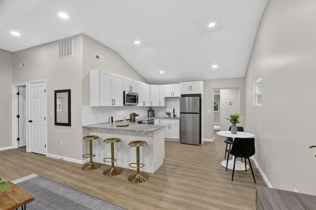 1240 Manor Drive, Columbus, OH 43232