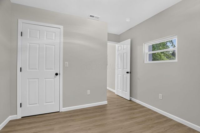 1240 Manor Drive, Columbus, OH 43232